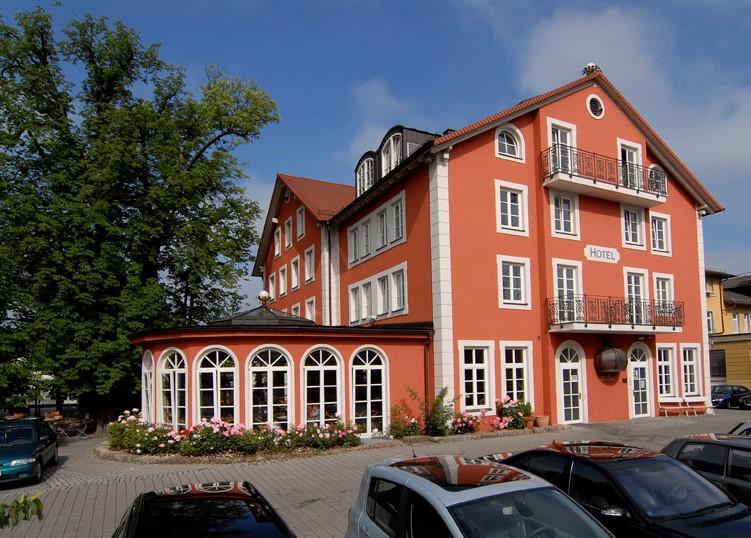 Hotel Konigin Olga Ellwangen Exterior photo