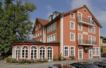 Hotel Konigin Olga Ellwangen Exterior photo